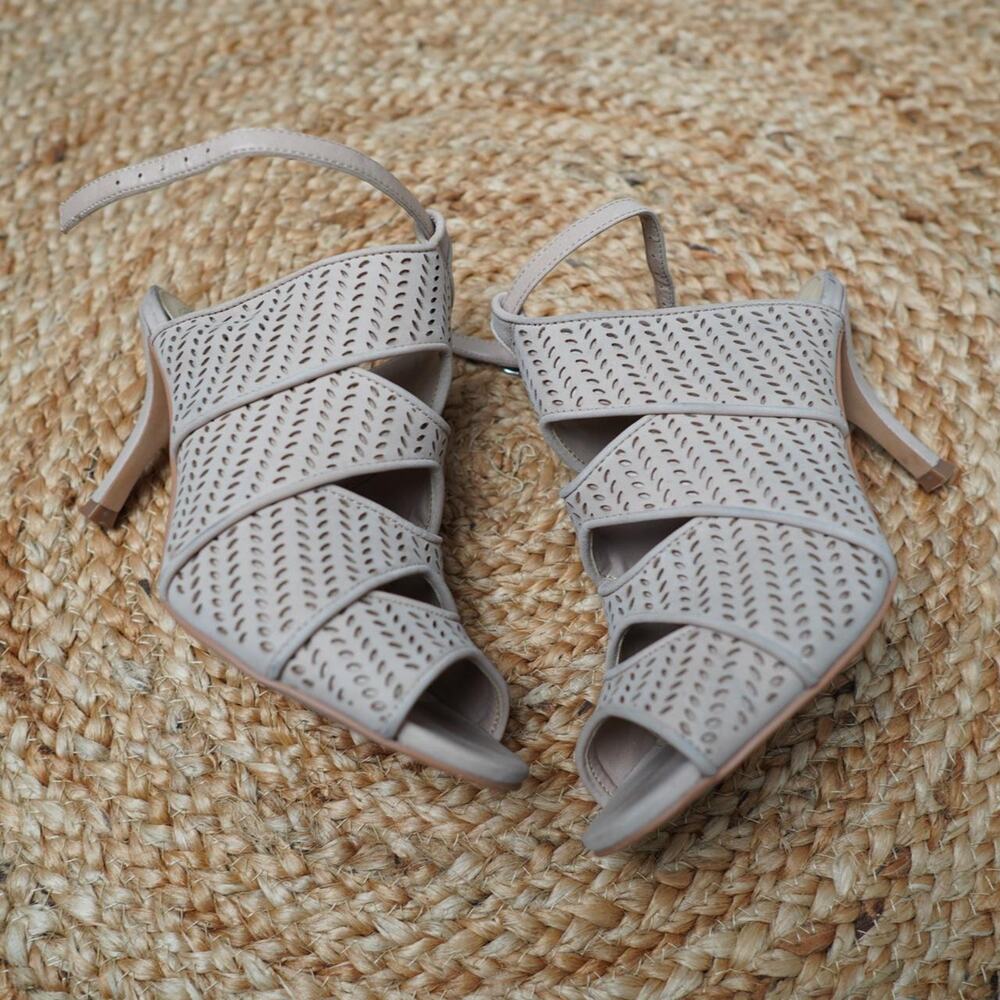 Vince Camuto Laser Cut Heels Taupe 6M